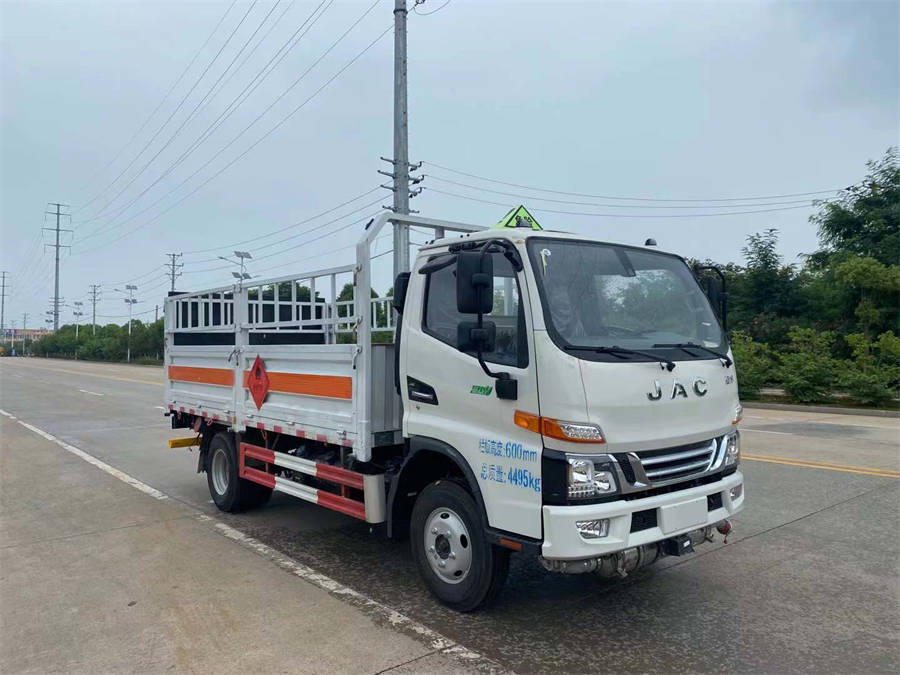 4米2江淮駿鈴V5（藍(lán)牌）氣瓶車