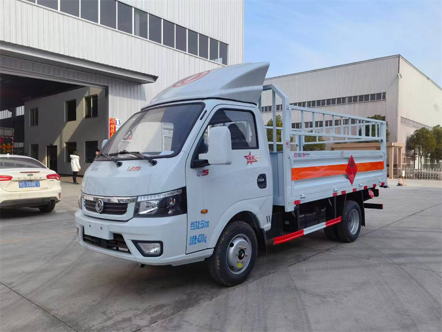 3米4東風(fēng)途逸（藍牌）氣瓶車